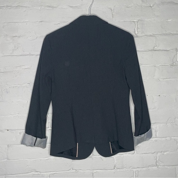 Gap Jacket 2 - Picture 2 of 4